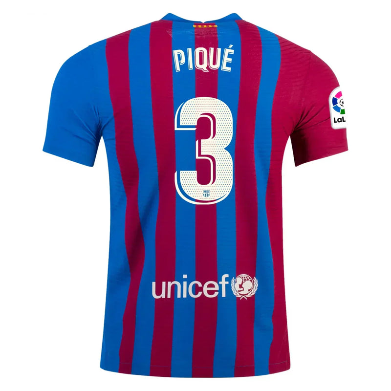 Camiseta Gerard Piqué Barcelona 21/22 Versión del Jugador I (Home) - Hombre